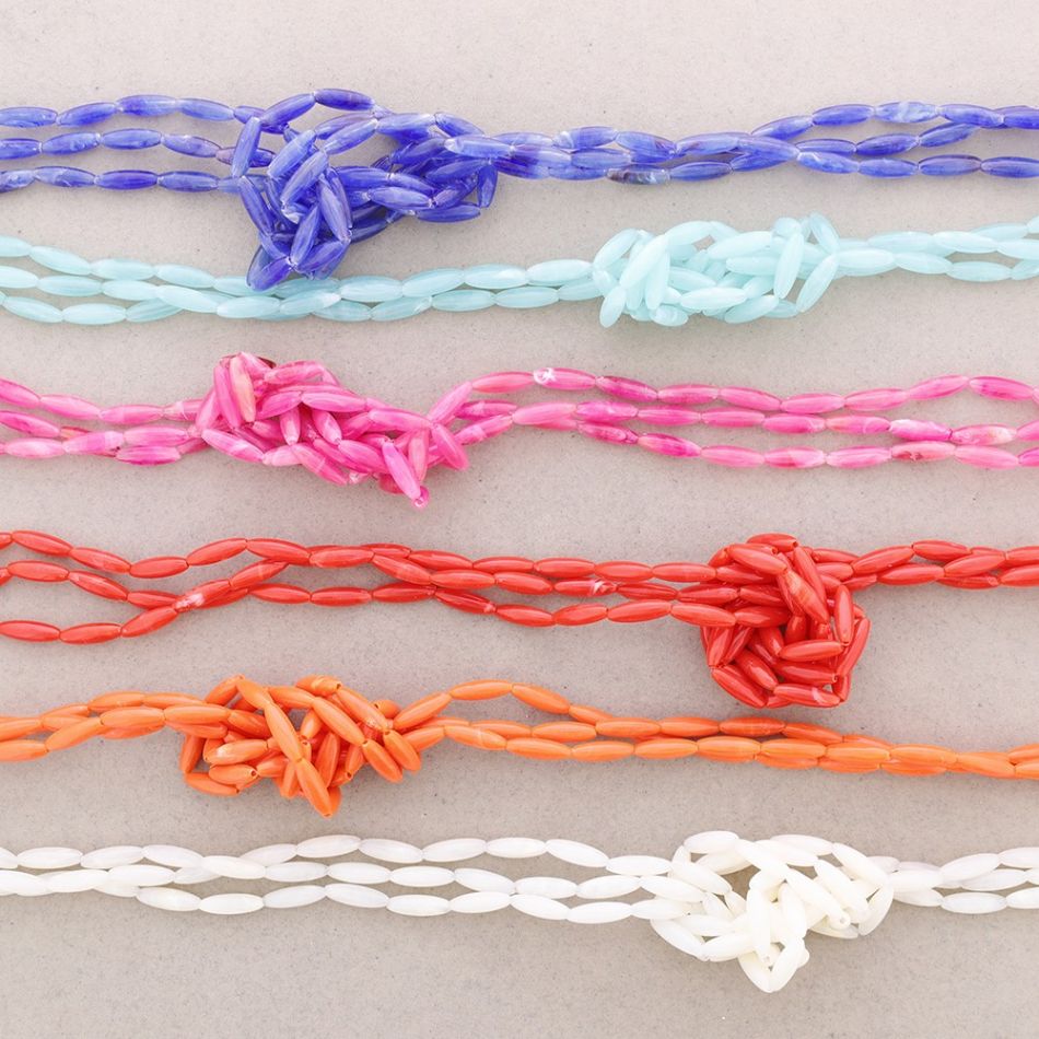 COLLAR LARGO CUENTAS RESINA