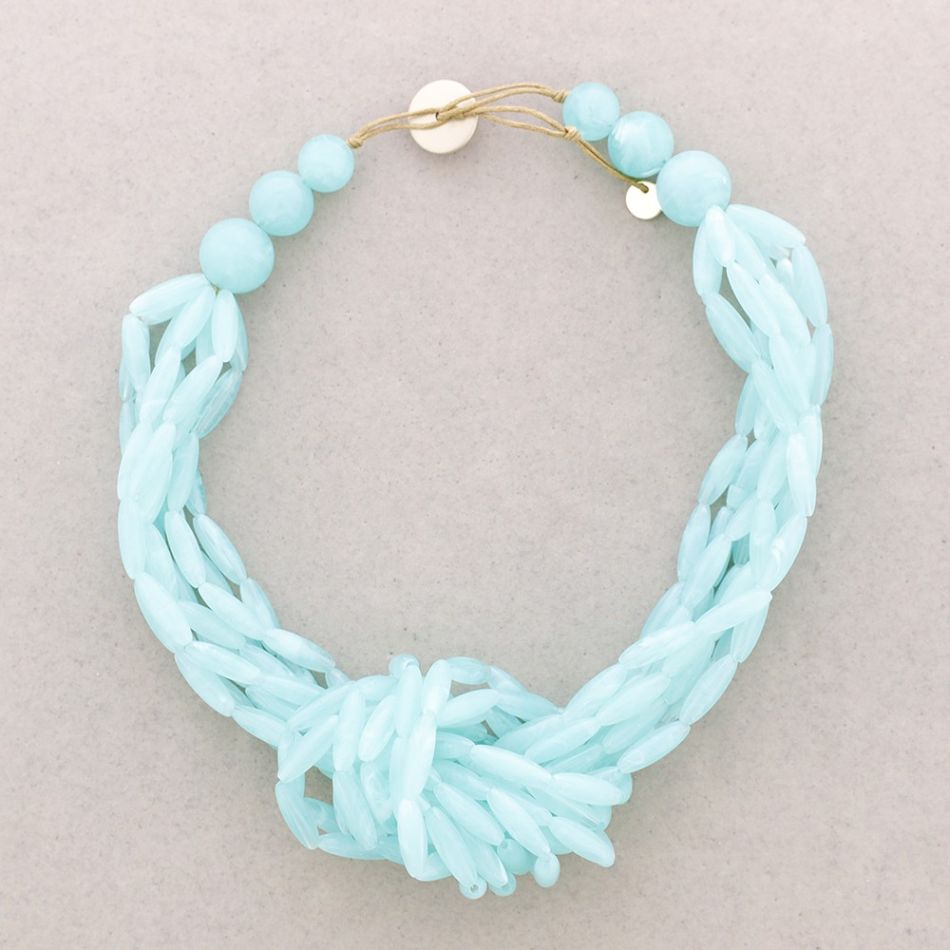 RESIN BEADED NECKLACE