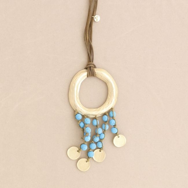 LONG NECKLACE WITH METAL RING PENDANT WITH LAVA BEADS
