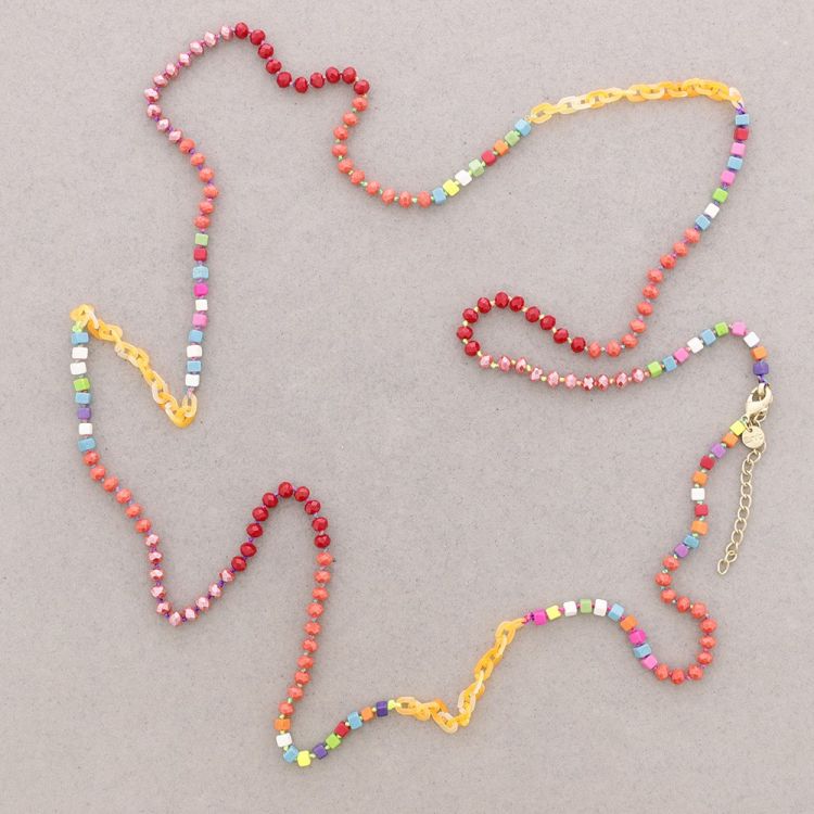 LONG NECKLACE WITH RESIN BEADS AND FACETED CRYSTALS STONES