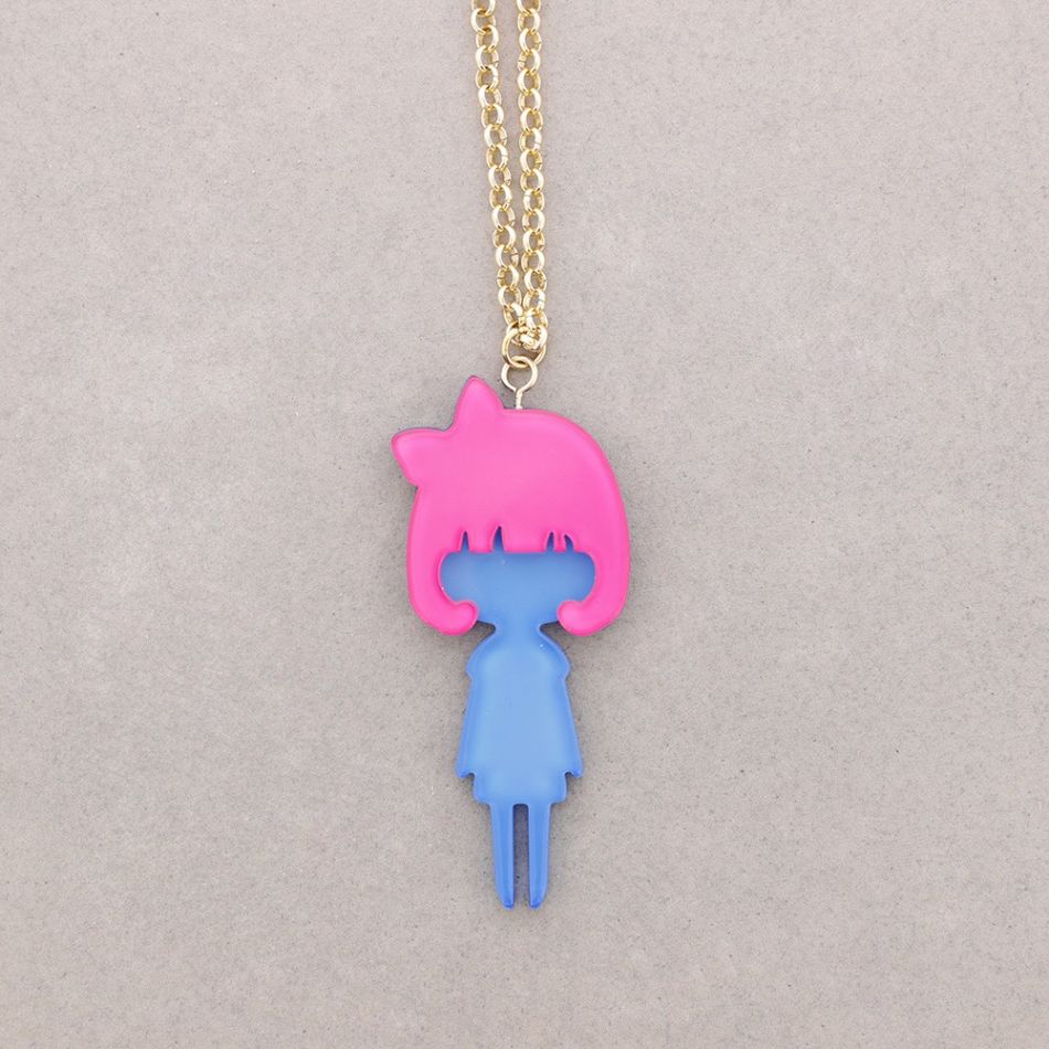 LONG DOLL PENDANT NECKLACE
