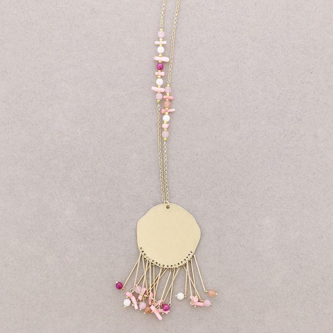 LONG METAL FRINGED MEDAL PENDANT NECKLACE