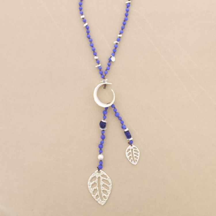 COLLAR LARGO CUENTAS LAVAS COLGANTE DOBLE HOJA METAL 2