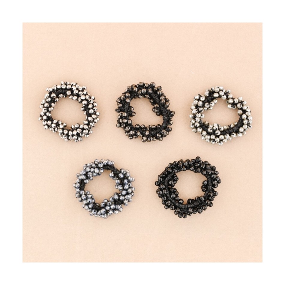 CROCHET CRYSTAL BALL SCRUNCHIE