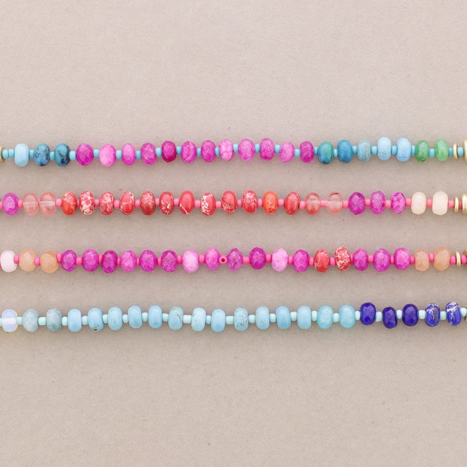 STONE BEADED NECKLACE