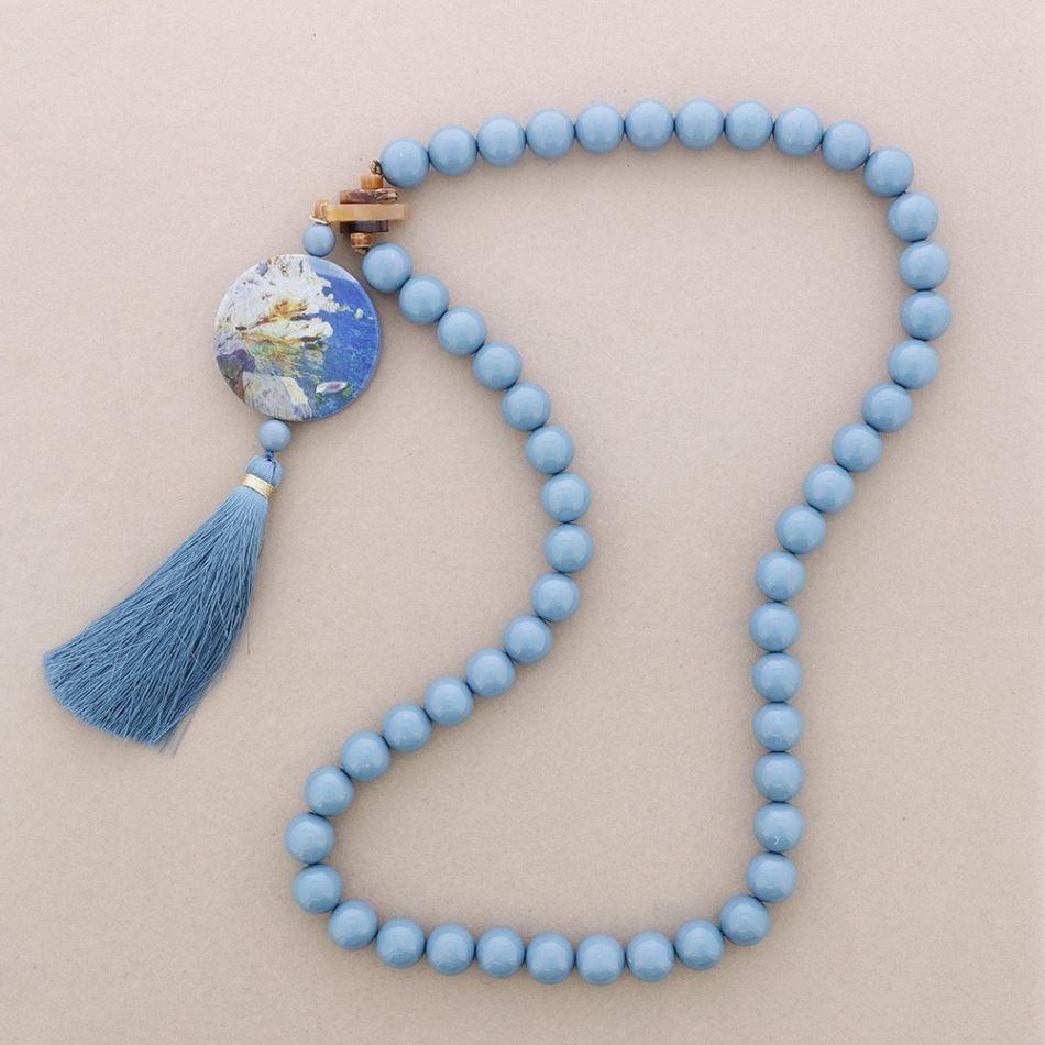 COLLAR LARGO BOLAS COLGANTE RESINA FLECO