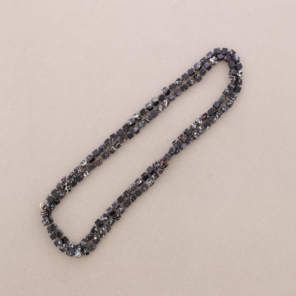 COLLAR LARGO NUDOS PIEDRAS CUADRADAS 1.2M*8MM