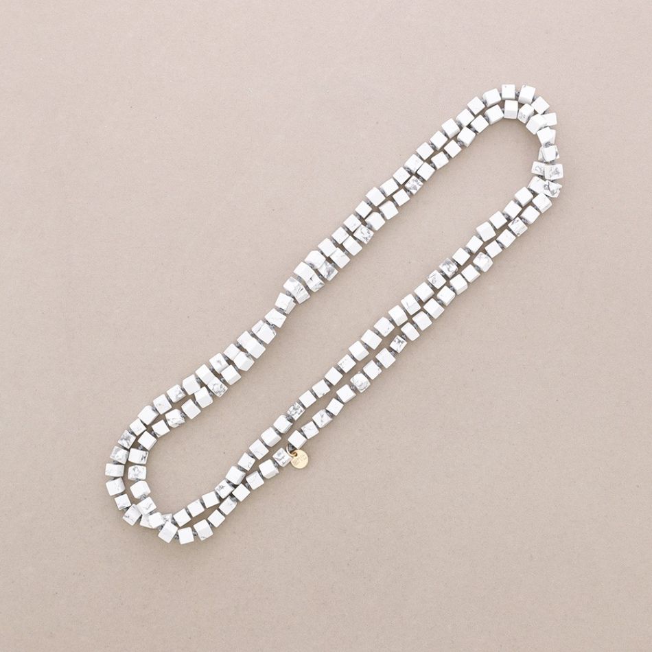 LONG NECKLACE KNOTS SQUARE STONES 1.2M*8MM