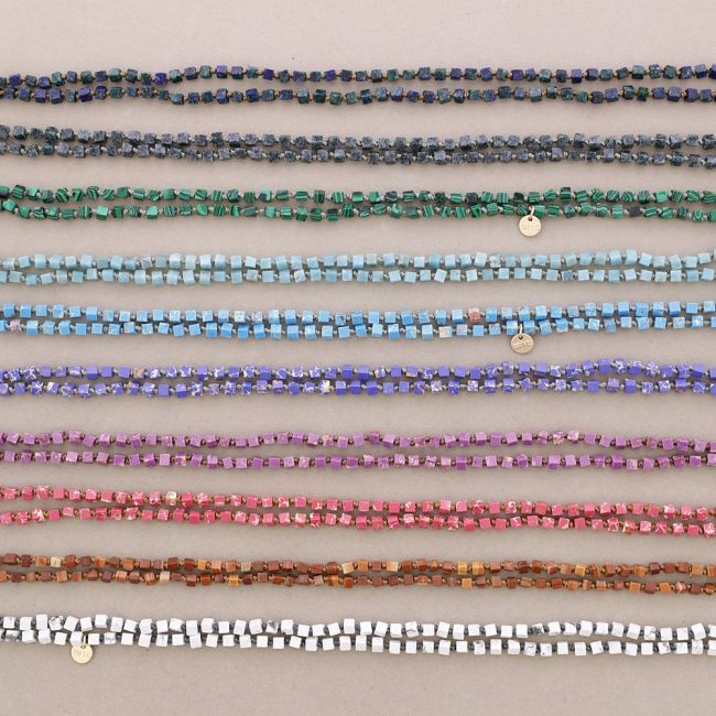 COLLAR LARGO NUDOS PIEDRAS CUADRADAS 1.2M*4MM