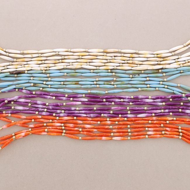 COLLAR LARGO CUENTAS RESINA