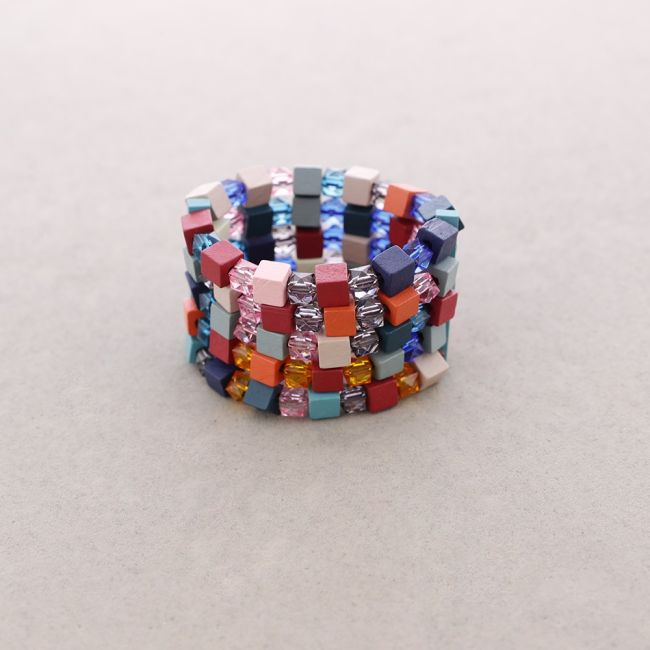 ELASTIC WOODEN ACRYLIC BEAD BRACELET