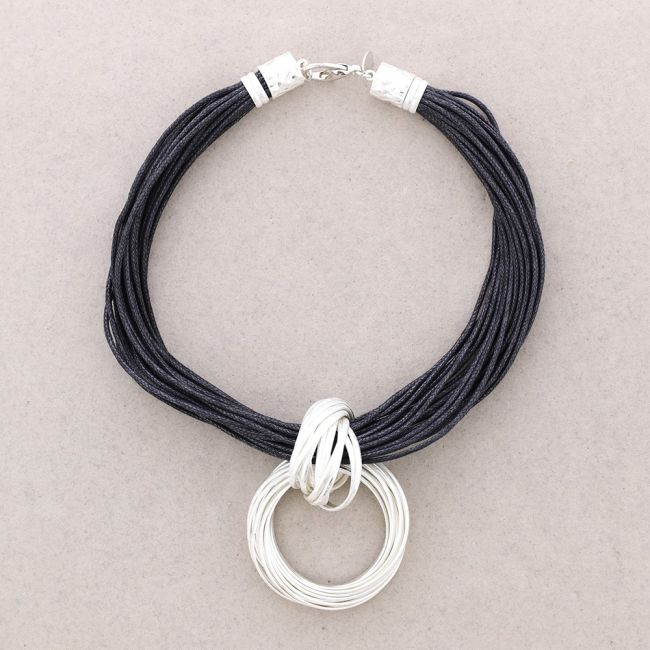 RING PENDANT NECKLACE