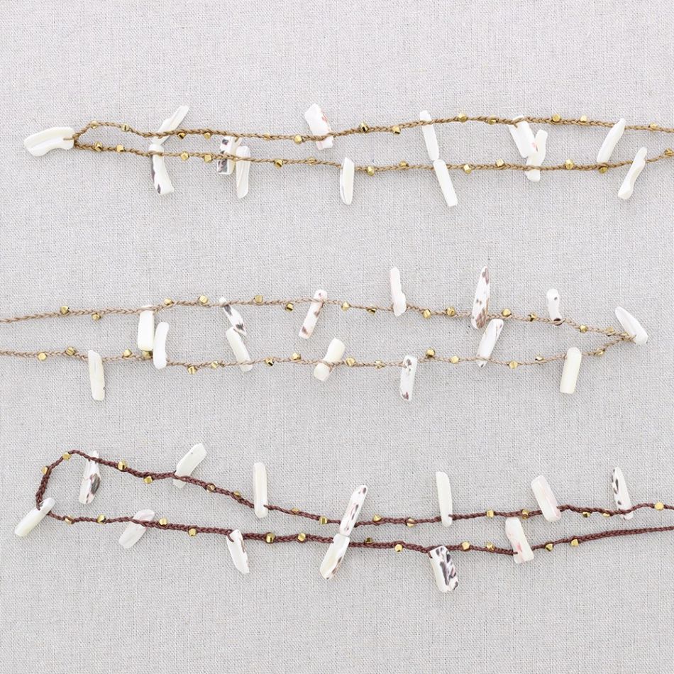 LONG NECKLACE WITH STEEL BEADS AND PEARLS