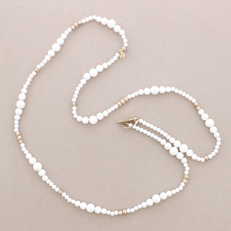 LONG ACRYLIC BALL NECKLACE