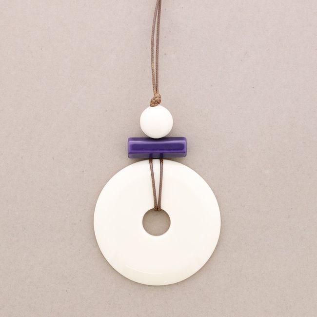 COLLAR LARGO COLGANTES CUENTAS RESINA