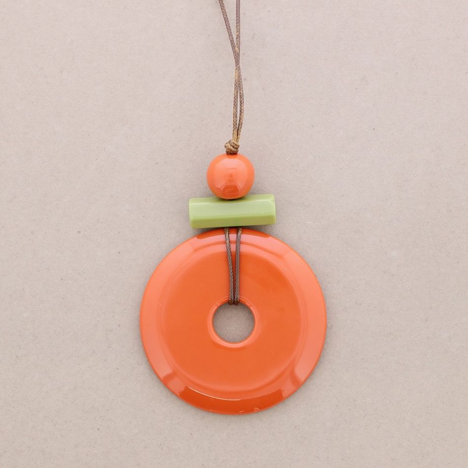 LONG NECKLACE WITH RESIN BEAD PENDANTS