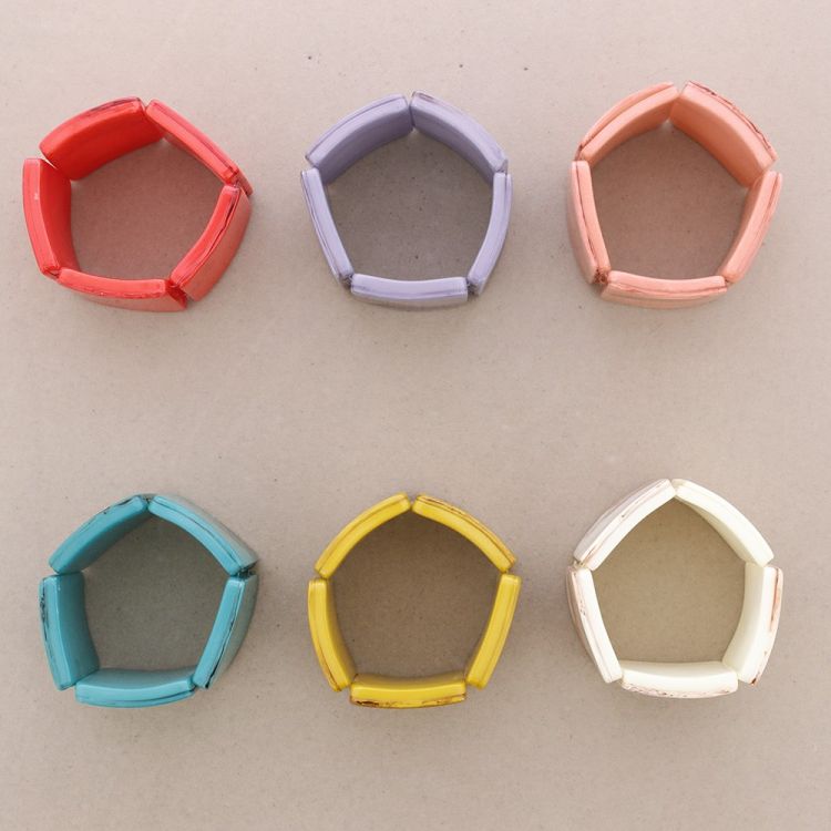 PULSERA ELÁSTICA CUENTAS RESINA 2
