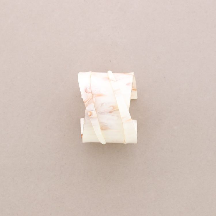 RESIN BRACELET 2