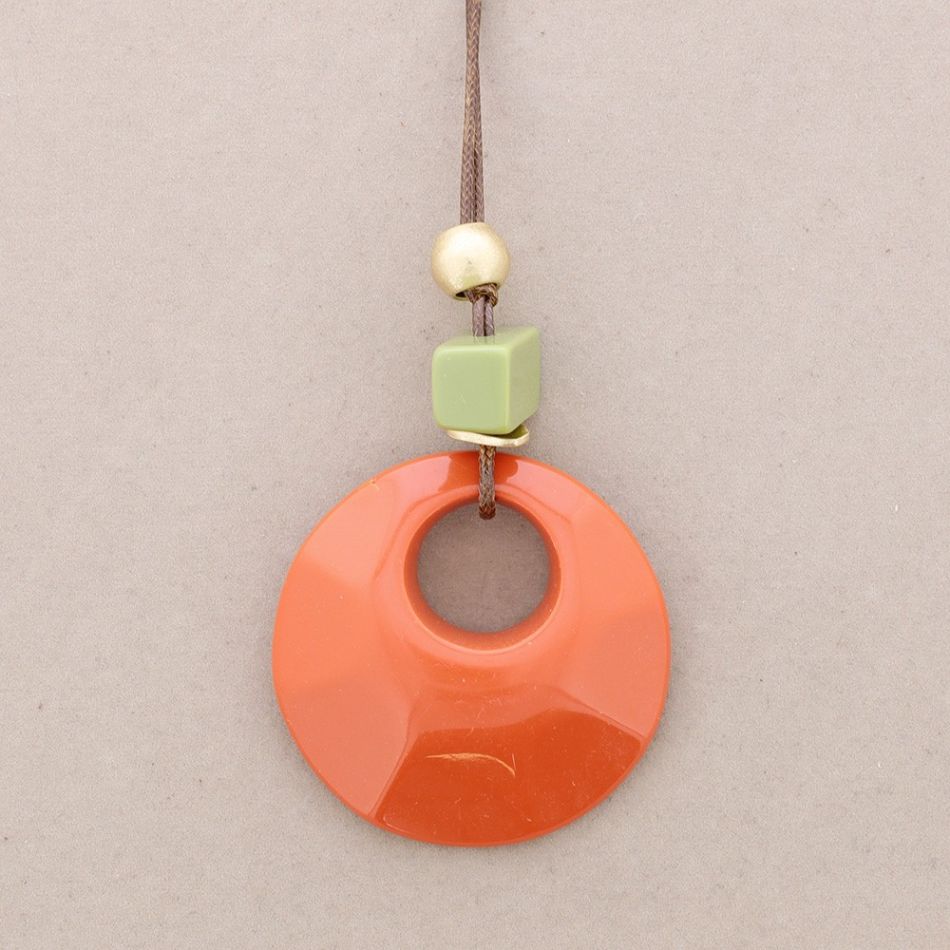 LONG NECKLACE WITH RESIN BEAD PENDANTS