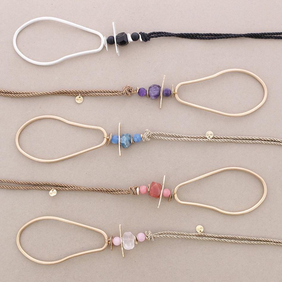 LONG METAL NECKLACE CORD IRREGULAR PENDANT