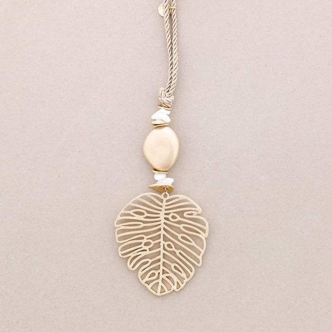 LONG PENDANT NECKLACE LEAF OPENWORK WITH NACRE BEADS