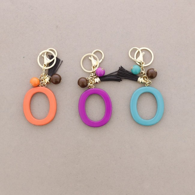 KEYCHAIN PENDANT INITIAL LETTER O RESIN