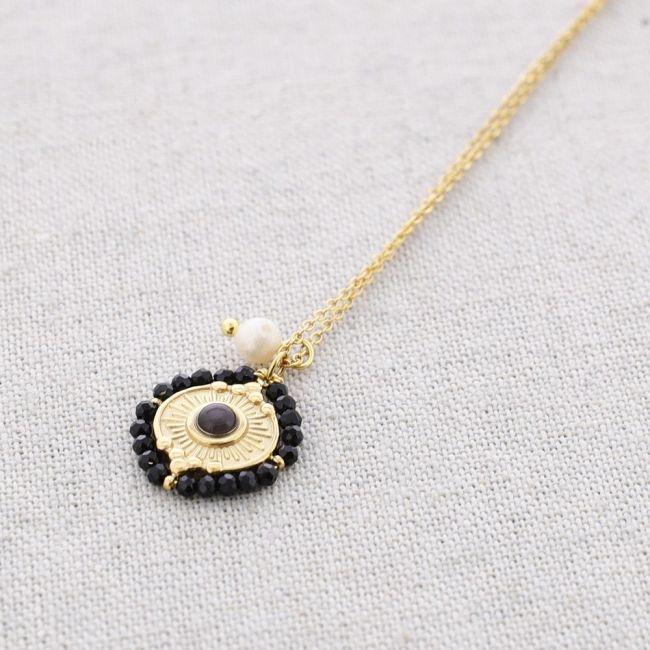 STEEL MEDAL STONES PENDANT NECKLACE