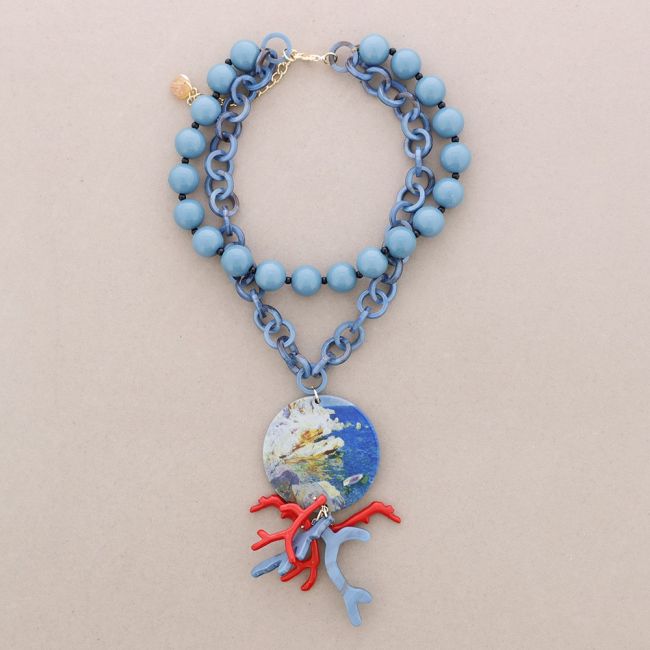RESIN MEDAL PENDANT NECKLACE WITH MARINE MOTIF
