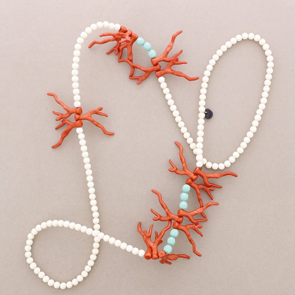 RESIN CORAL BALLS LONG NECKLACE