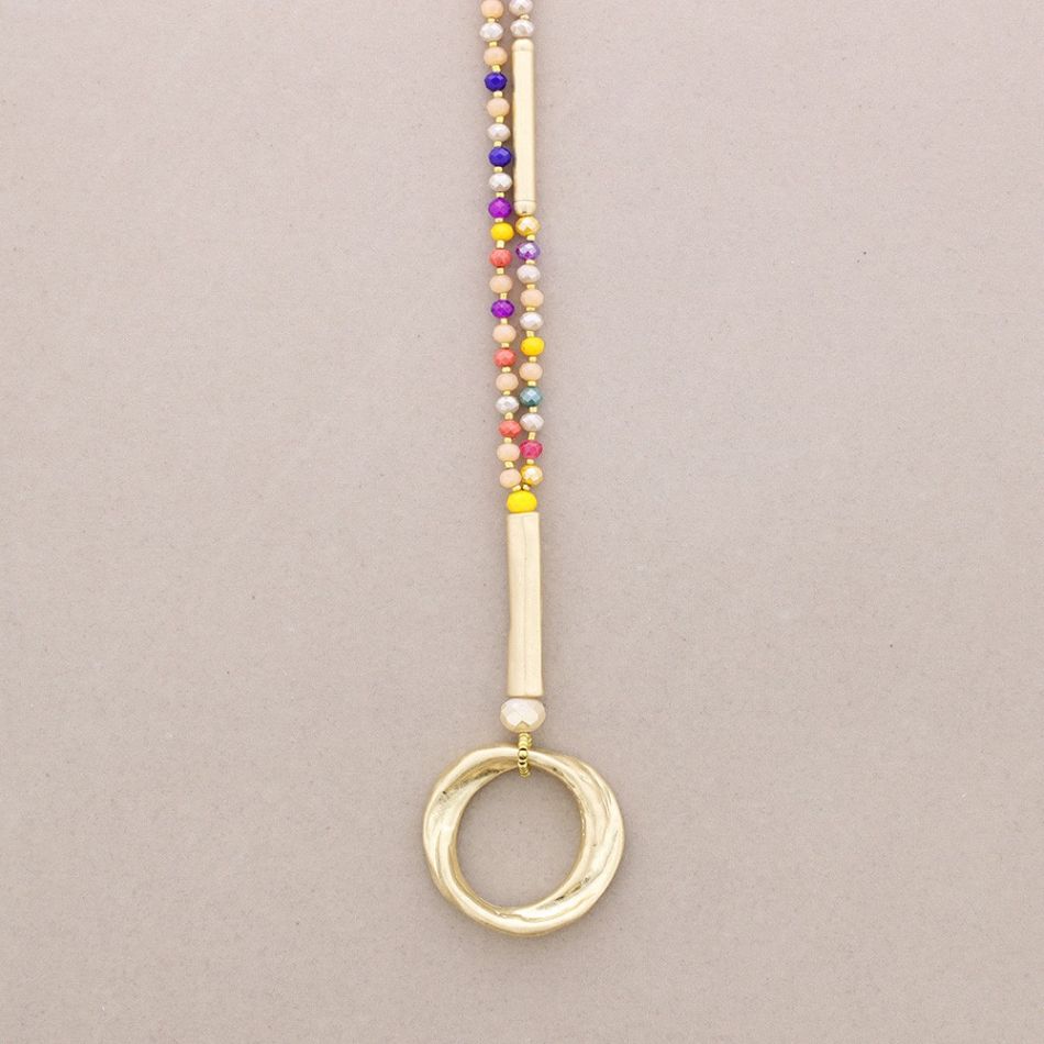 LONG NECKLACE WITH FACETED CRYSTALS METAL CIRCLE PENDANT