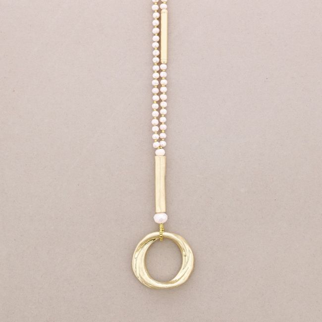 LONG NECKLACE WITH FACETED CRYSTALS METAL CIRCLE PENDANT