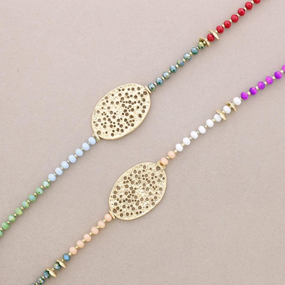 LONG METAL NECKLACE WITH FACETED CRYSTALS