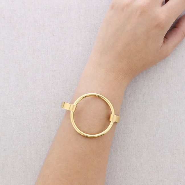 STEEL CIRCLE BRACELET