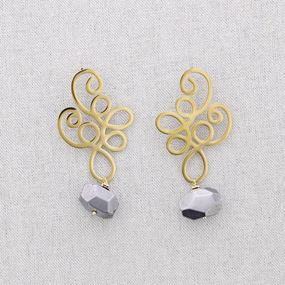 STEEL FILIGREE STONE PENDANT EARRINGS