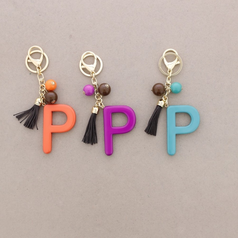 KEYCHAIN PENDANT INITIAL LETTER PRESINA