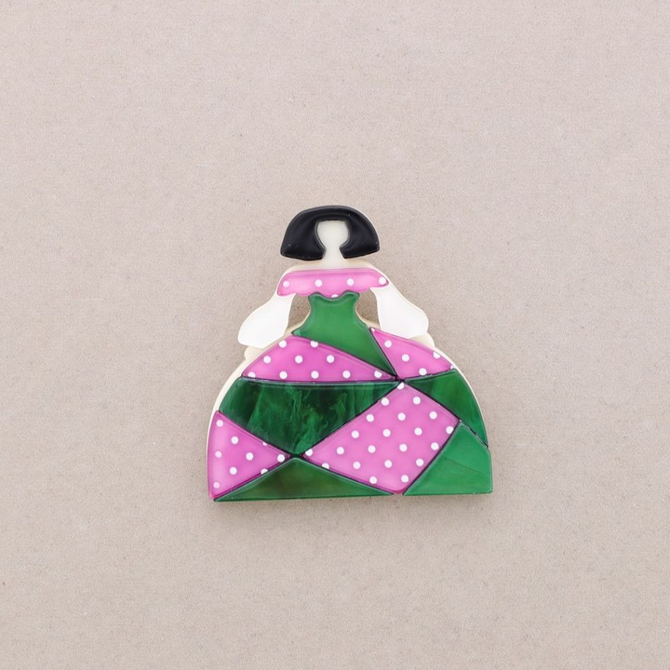 BROCHE MENINA RESINA