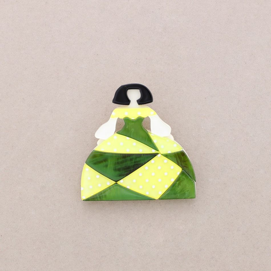 BROCHE MENINA RESINA