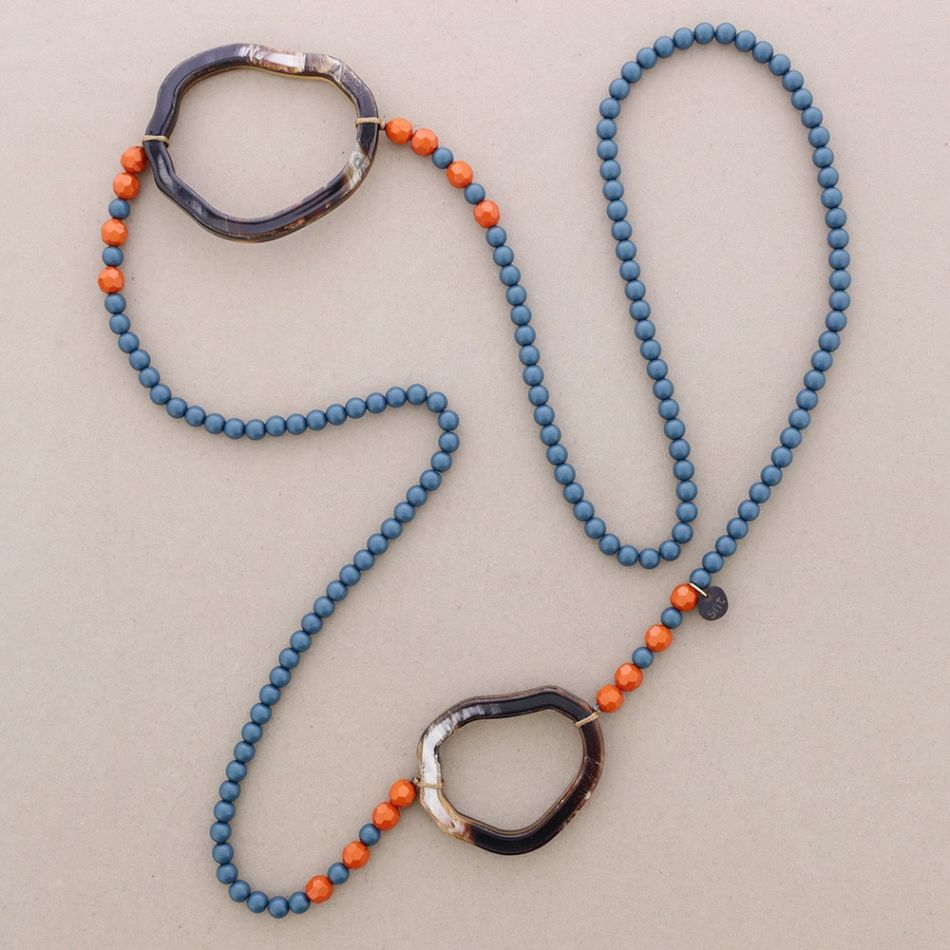 RESIN IRREGULAR DOUBLE CIRCLE BALLS LONG NECKLACE