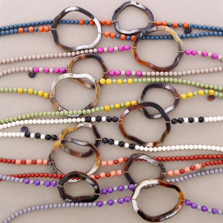 RESIN IRREGULAR DOUBLE CIRCLE BALLS LONG NECKLACE 2