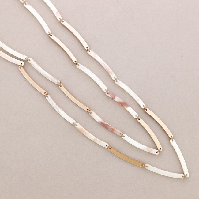 COLLAR LARGO DOBLE CUENTAS RESINA