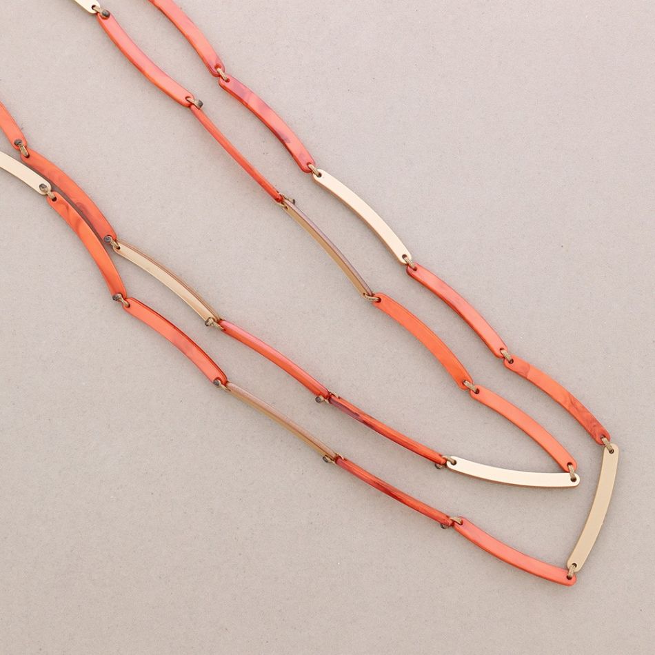 COLLAR LARGO DOBLE CUENTAS RESINA