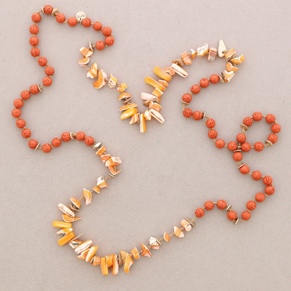 LONG NECKLACE WITH NATURAL LAVA IMITATION BEADS