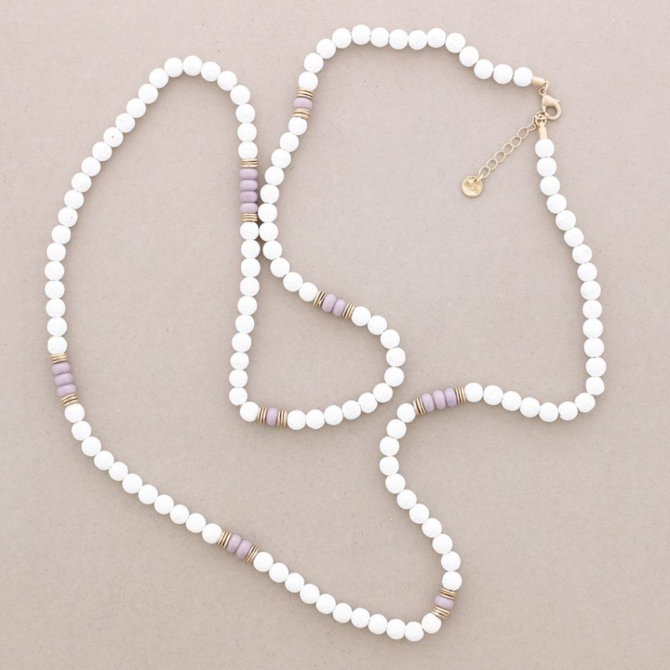 LONG NECKLACE WITH LAVA IMITATION METAL BEADS