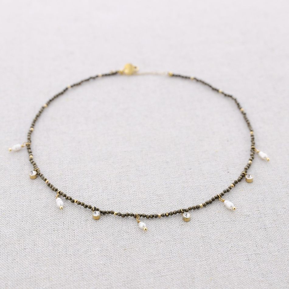 STEEL PENDANT STONES NECKLACE PEARLS