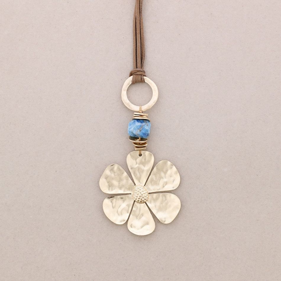 LONG STONE FLOWER PENDANT NECKLACE