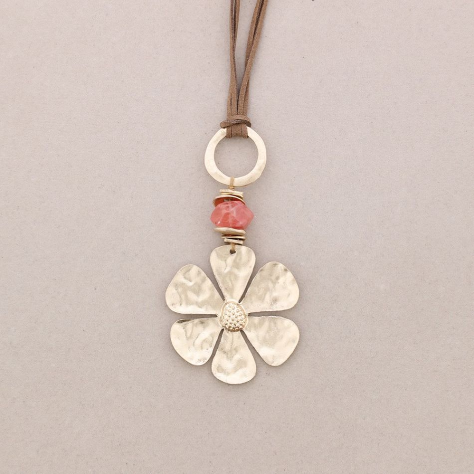 LONG STONE FLOWER PENDANT NECKLACE
