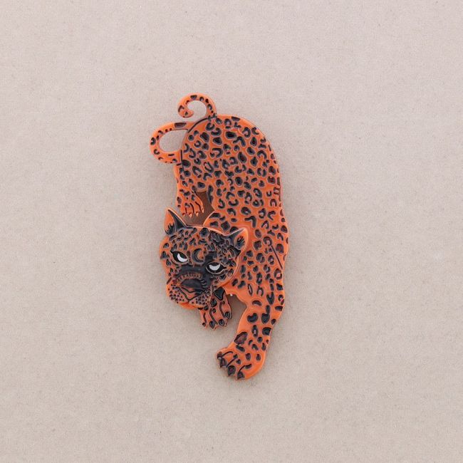 RESIN LEOPARD BROOCH