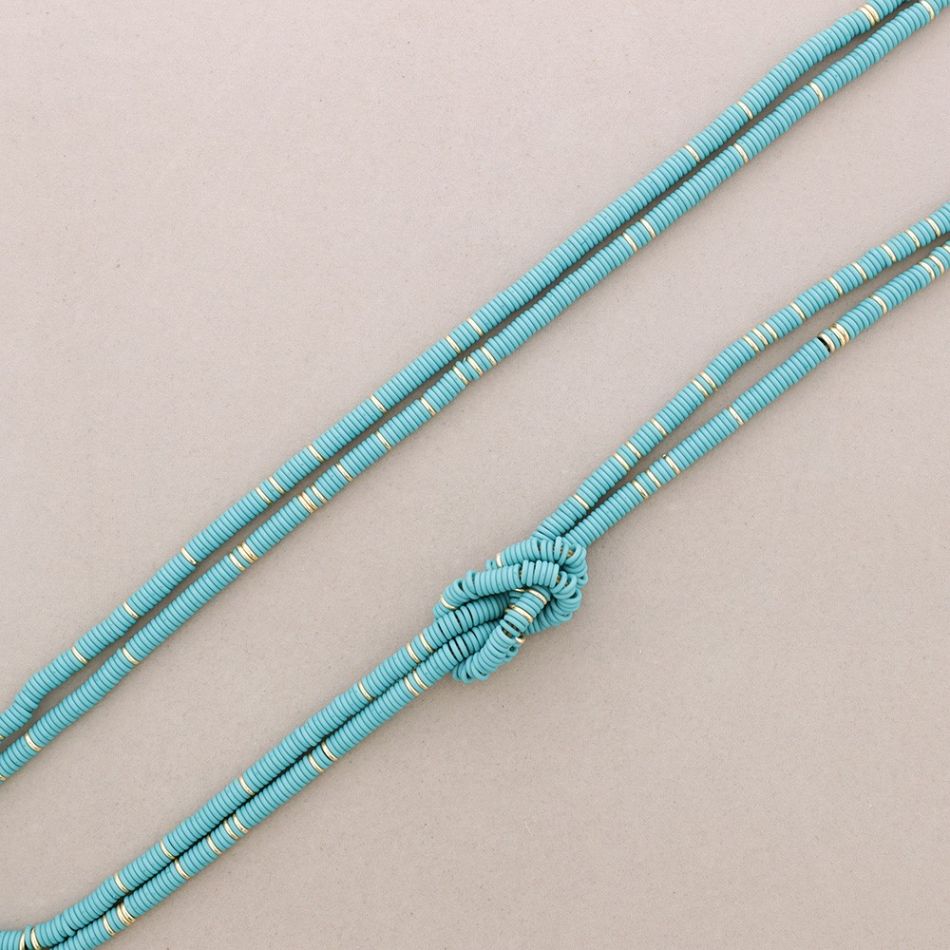 COLLAR LARGO DOBLE NUDO CUENTAS RESINA
