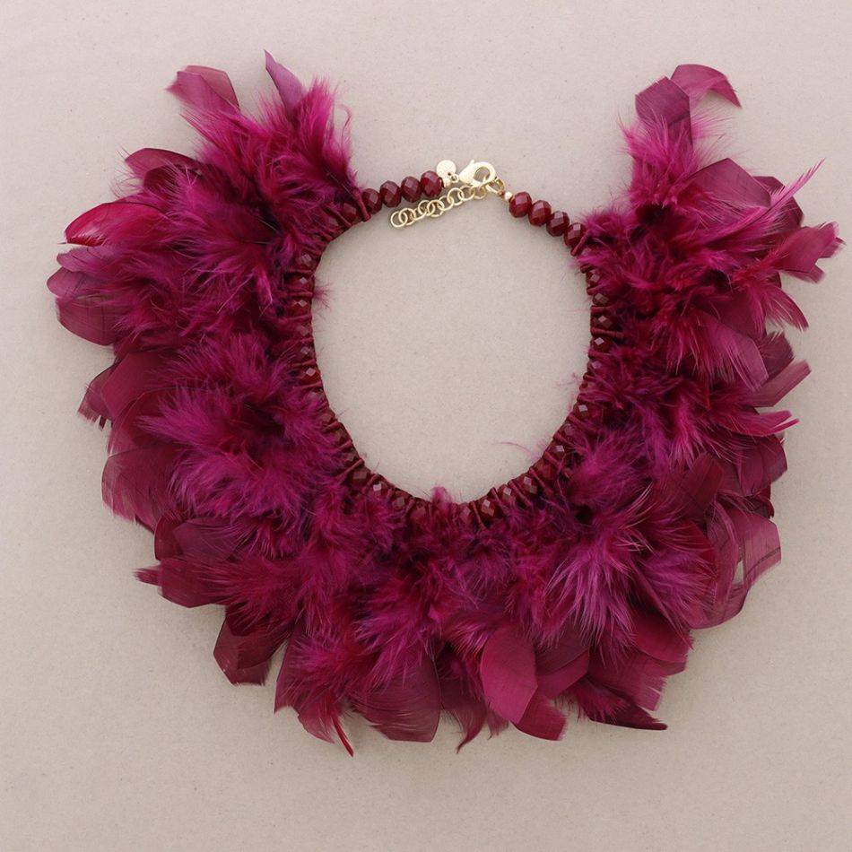 CRYSTAL FEATHERS NECKLACE