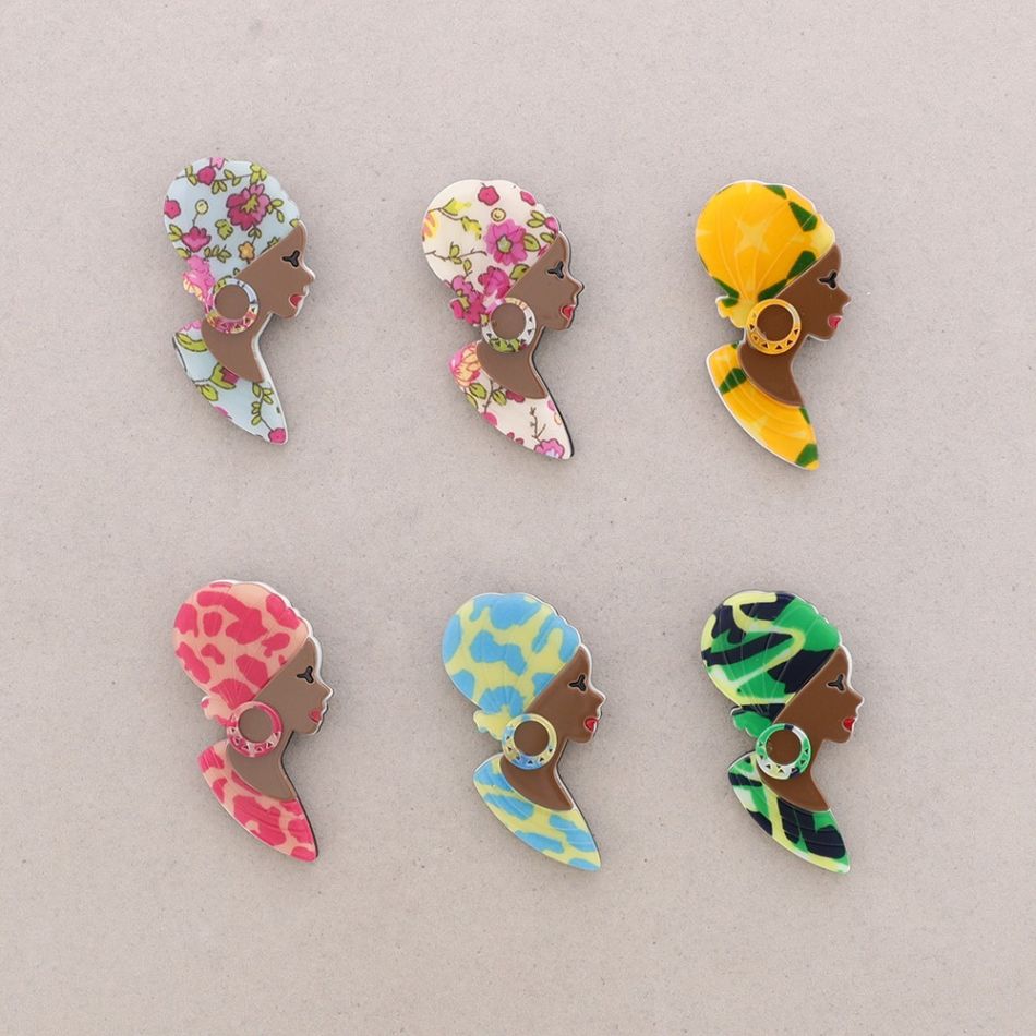 BROCHE RESINA MUJER
